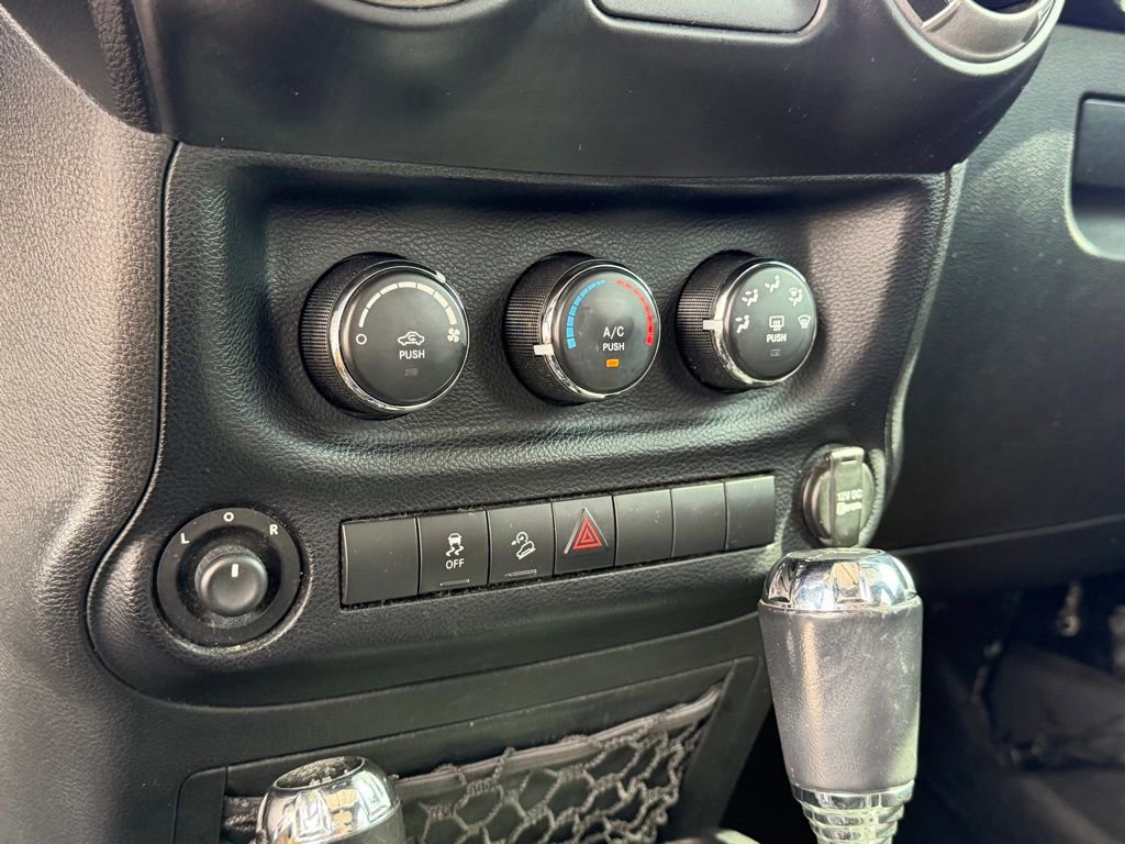 Used 2014 Jeep Wrangler Unlimited Sport w/ Quick Order Package 24S image 20