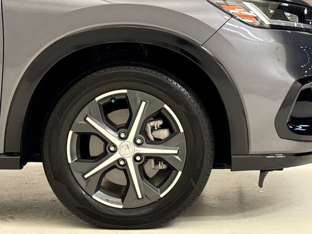 Certified 2025 Honda HR-V EX-L image 6