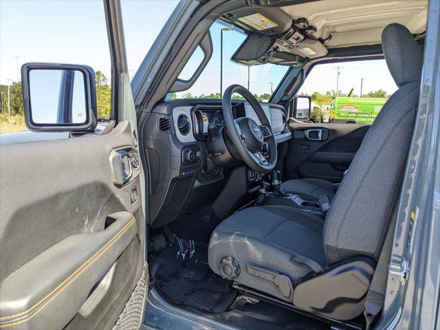 Certified 2025 Jeep Wrangler Unlimited Sahara AWD/4WD image 37