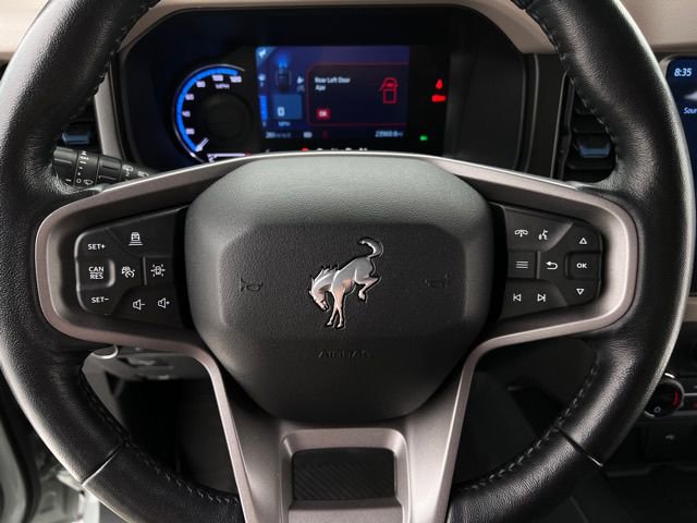 Used 2023 Ford Bronco Wildtrak AWD/4WD image 21