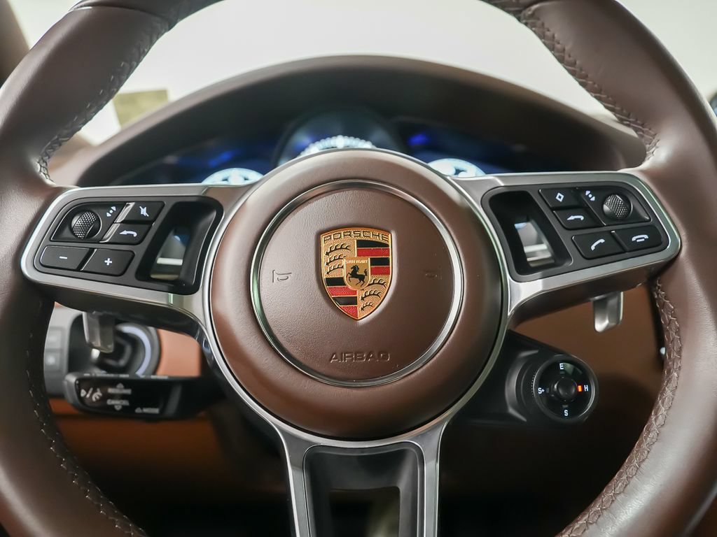 Certified 2022 Porsche Cayenne E-Hybrid AWD/4WD image 26