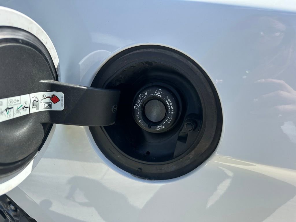 Used 2017 Ford Mustang Premium RWD image 39