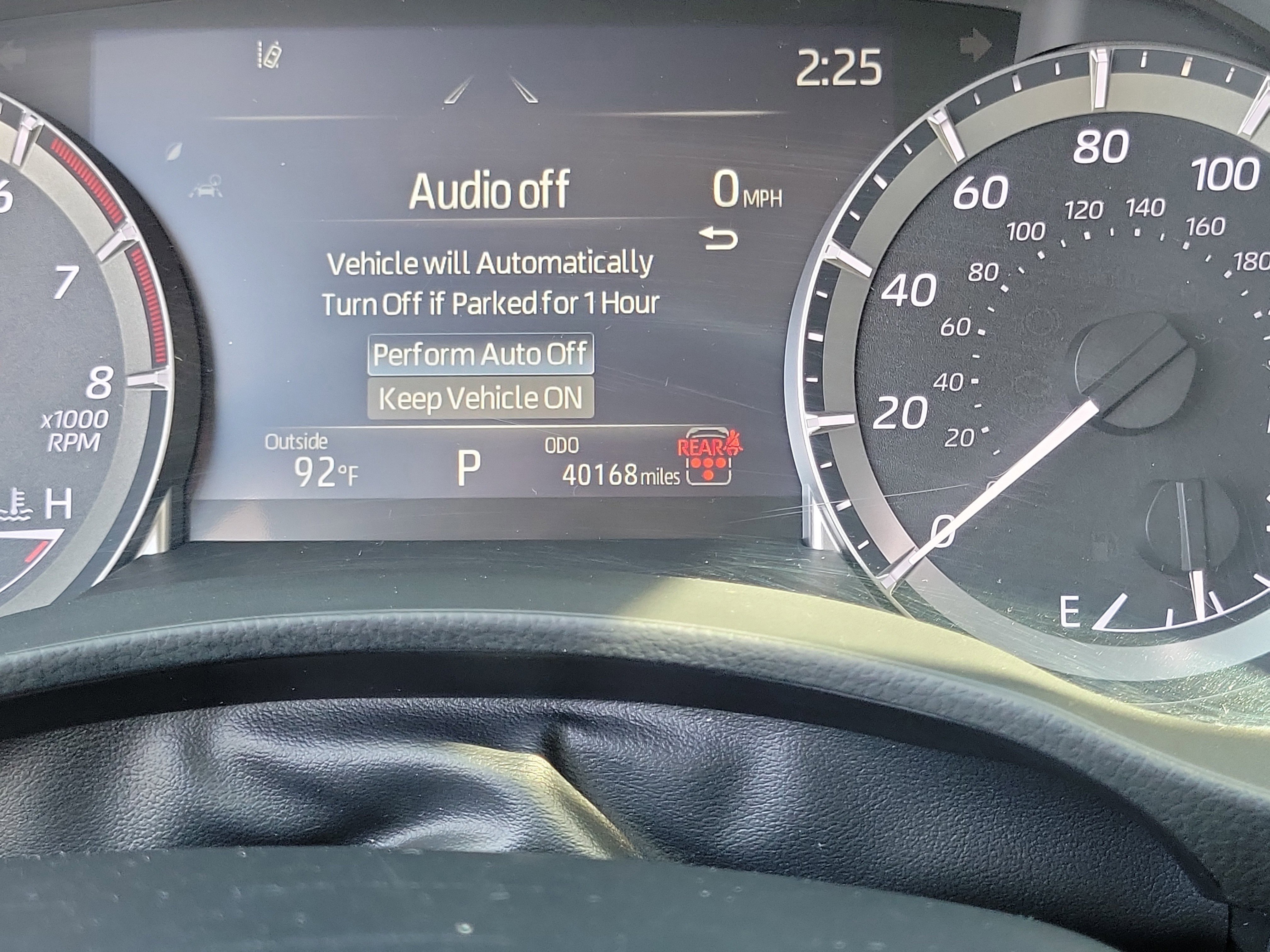 Used 2024 Toyota Highlander LE image 25