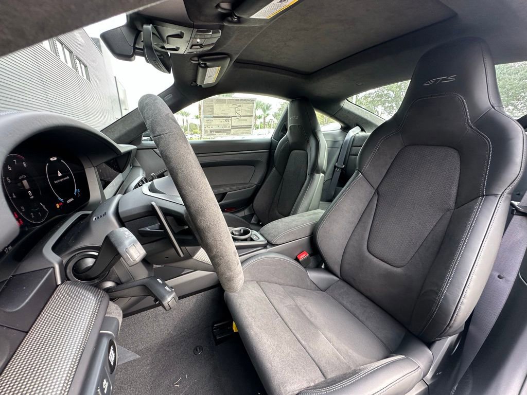 Certified 2026 Porsche 911 Carrera GTS image 5