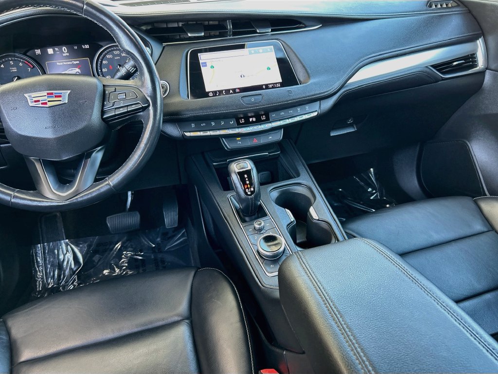 Used 2019 Cadillac XT4 Premium Luxury w/ Technology Package AWD/4WD image 23