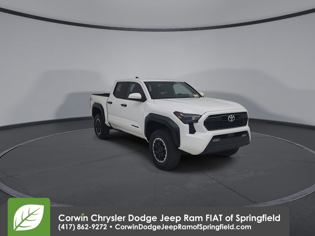Used 2024 Toyota Tacoma TRD Off-Road image 5