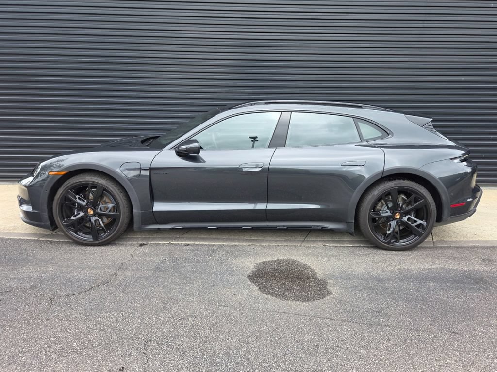 Certified 2025 Porsche Taycan 4S AWD/4WD image 2