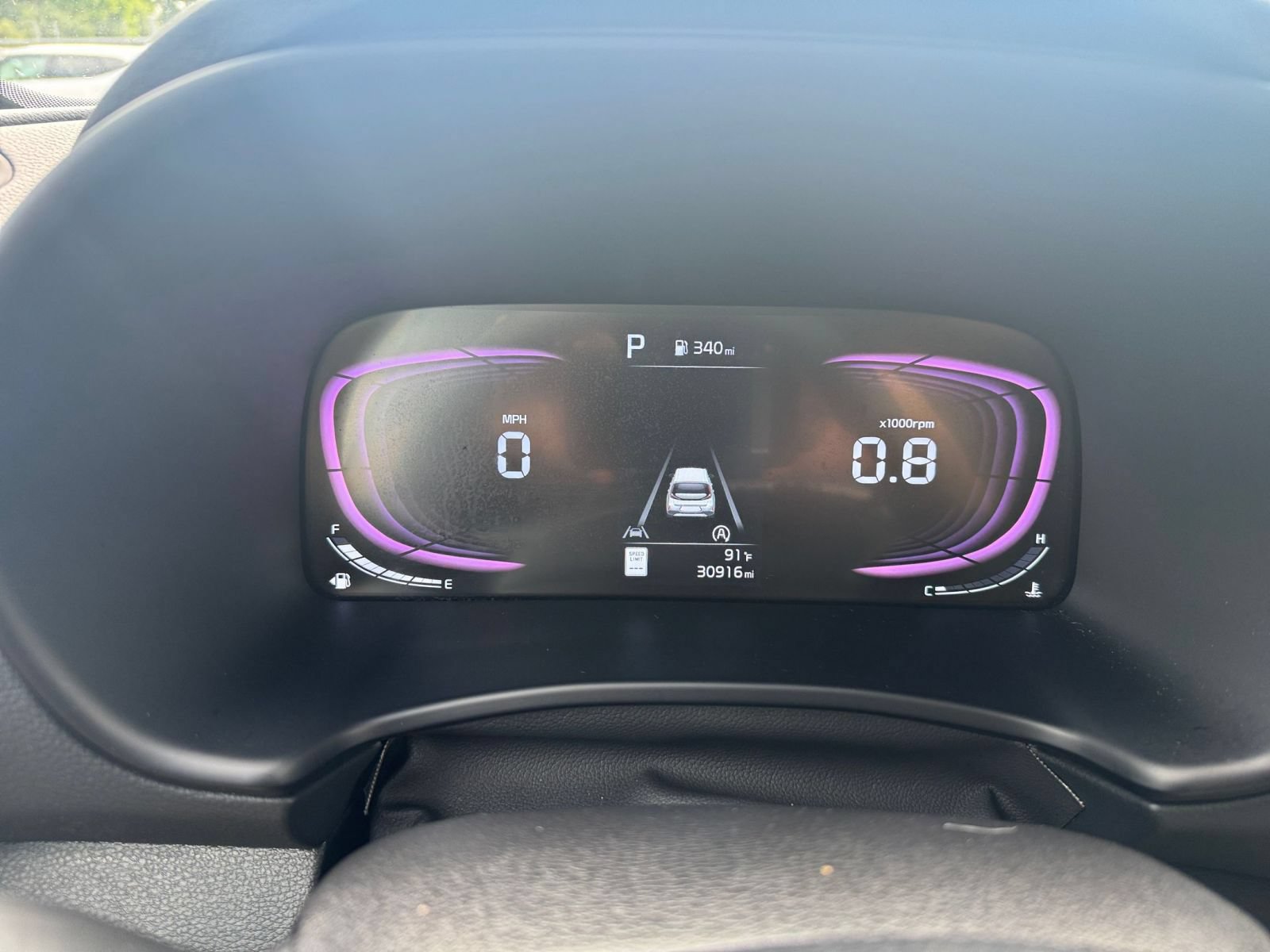 Used 2025 Kia Soul LX w/ LX Technology Package FWD image 38