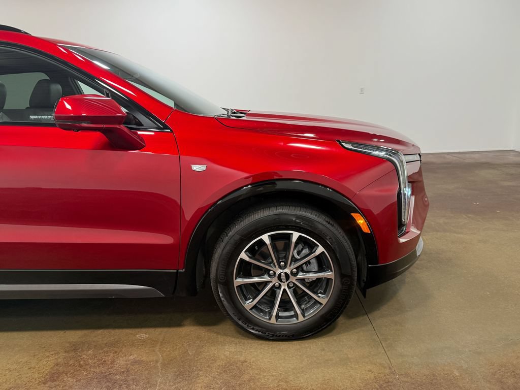 Used 2025 Cadillac XT4 Sport w/ LPO, Floor Liner Package AWD/4WD image 30