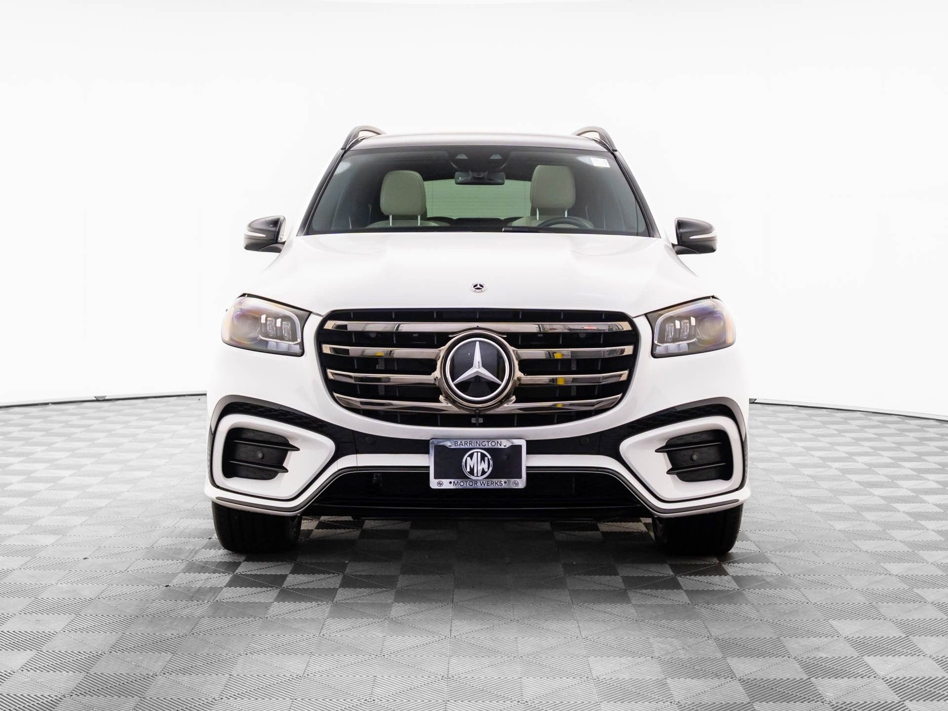 Used 2025 Mercedes-Benz GLS 450 4MATIC image 9
