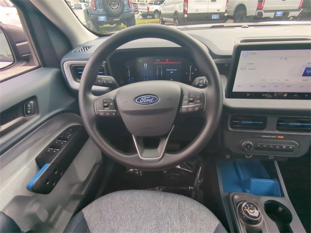 New 2025 Ford Maverick XLT image 17