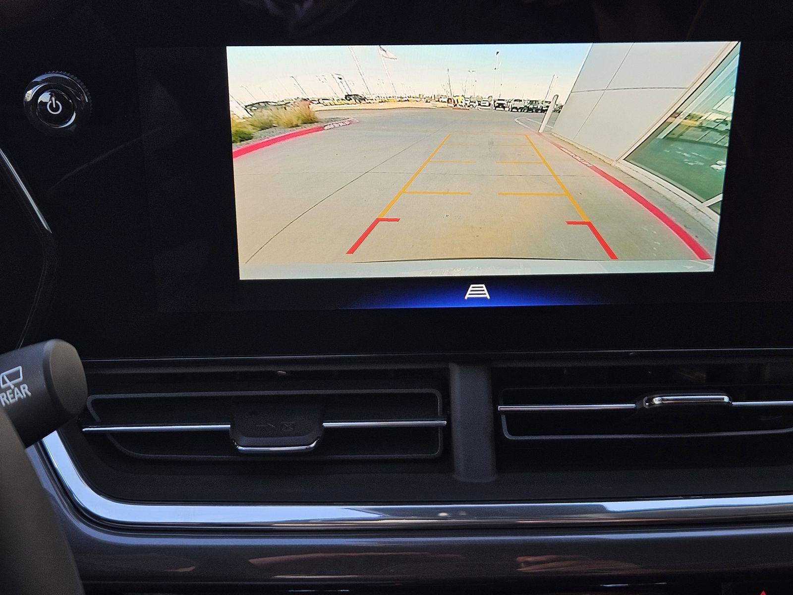 New 2026 Chevrolet Trax ACTIV w/ Sunroof Package image 19