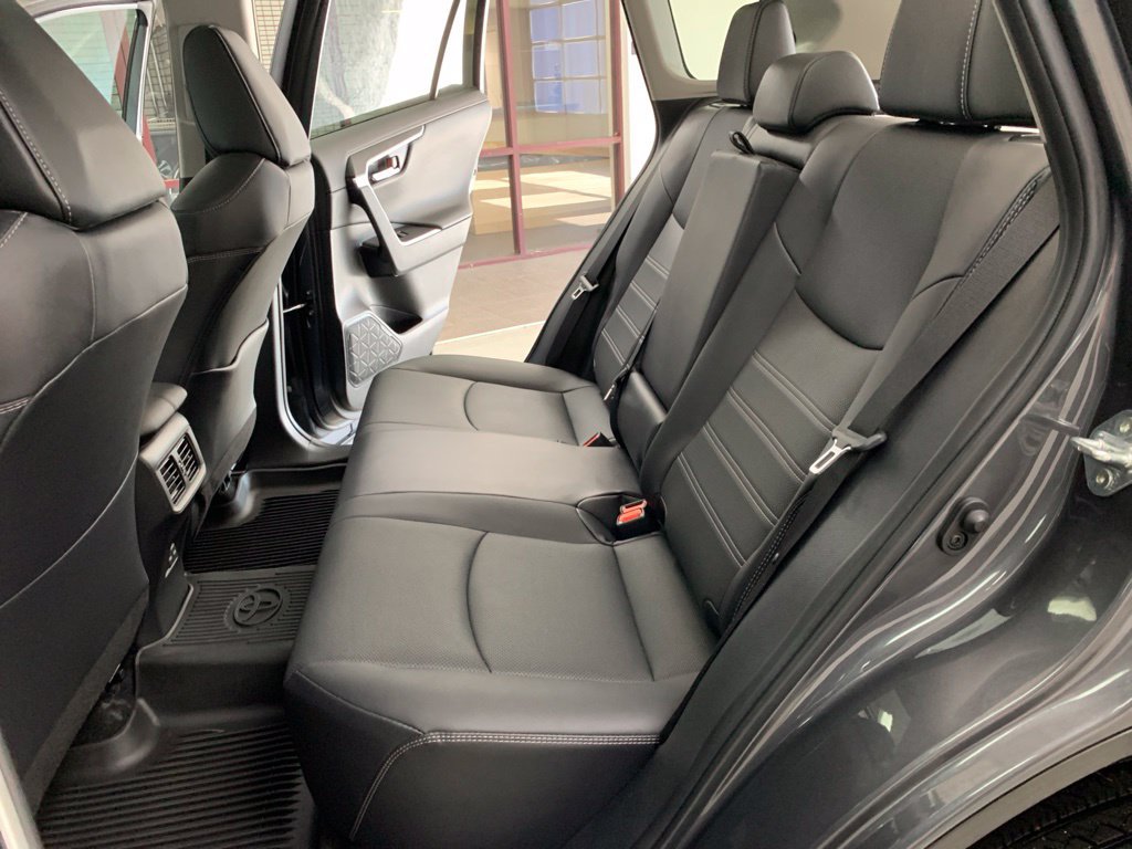 Used 2024 Toyota RAV4 Limited FWD image 13