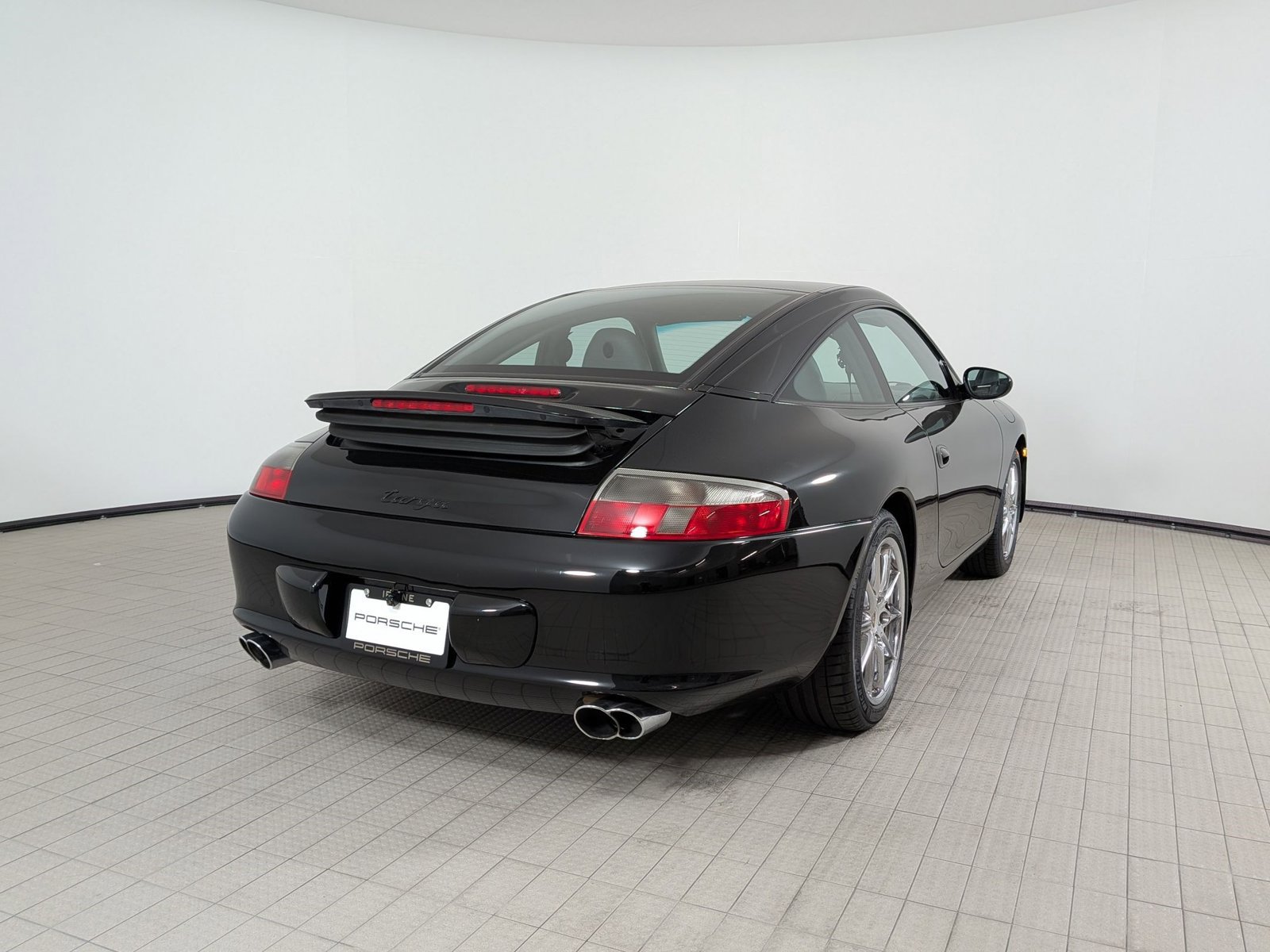 Used 2003 Porsche 911 Targa RWD image 9