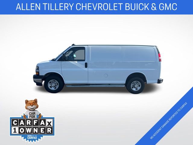 Used 2023 Chevrolet Express 2500 w/ Driver Convenience Package image 3