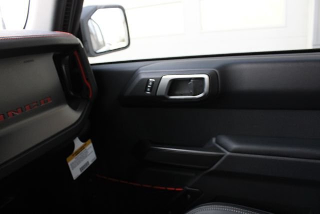 New 2025 Ford Bronco Raptor w/ Interior Carbon Fiber Pack AWD/4WD image 20