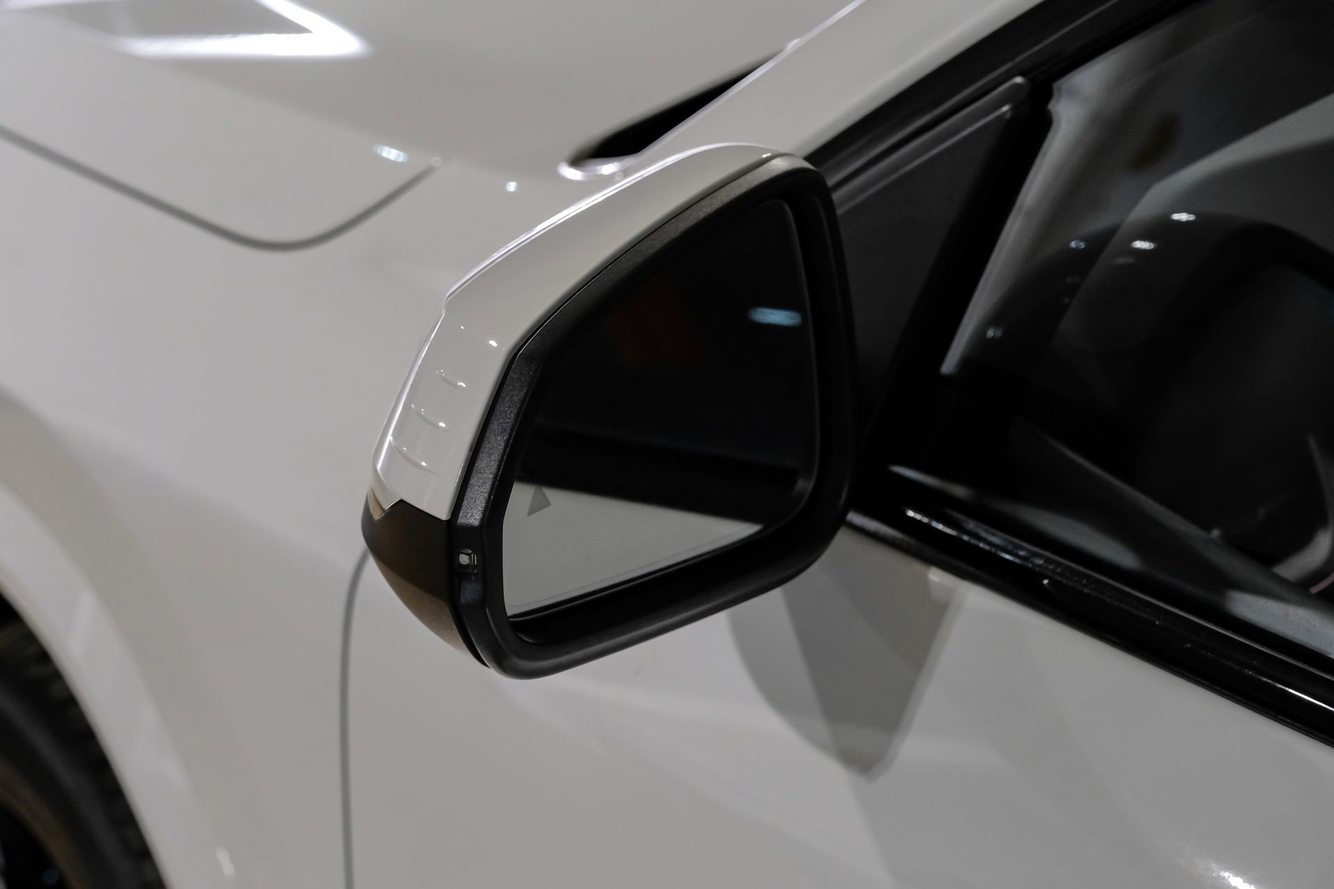 Used 2025 BMW X2 xDrive28i image 42