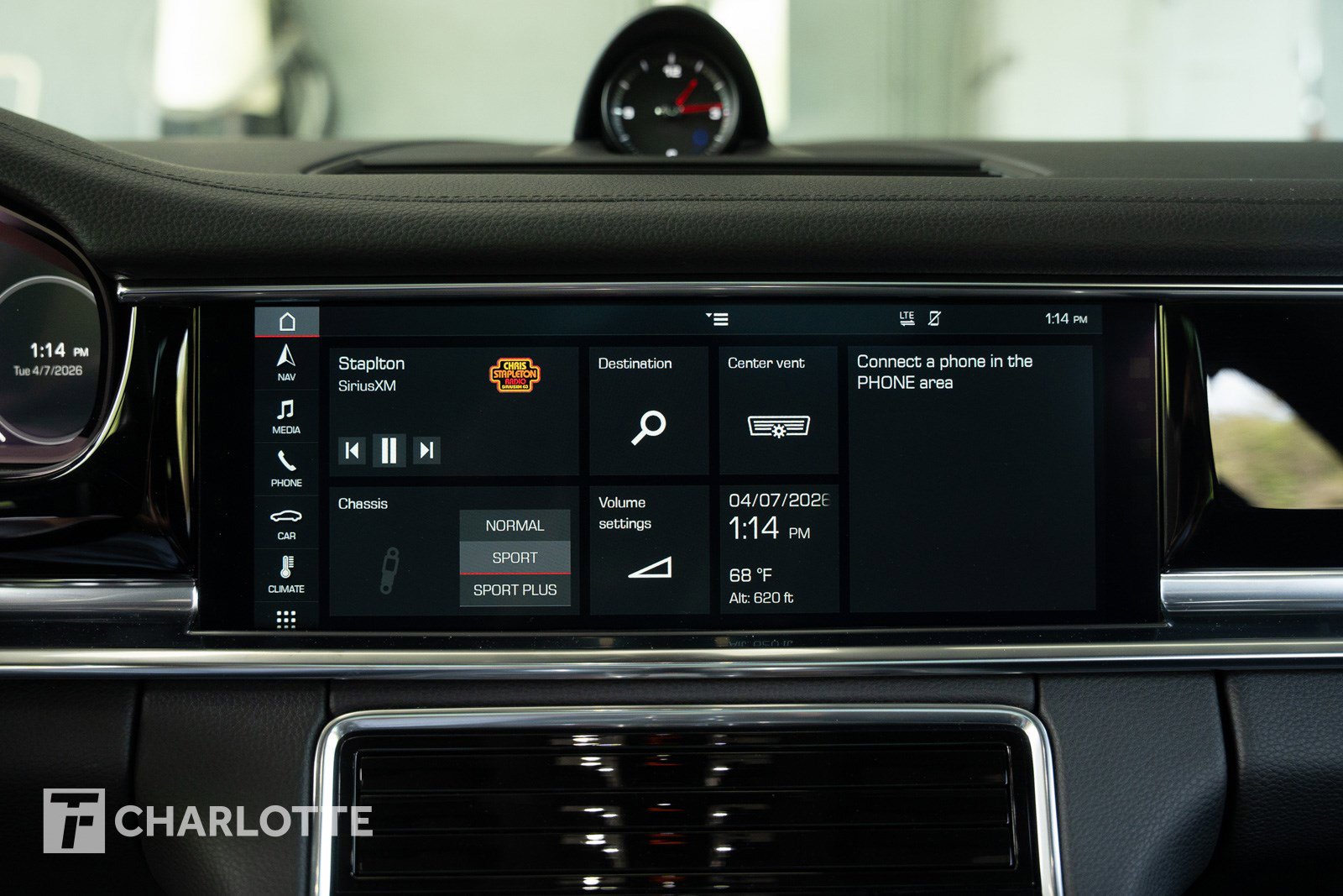 Used 2020 Porsche Panamera 4 image 25