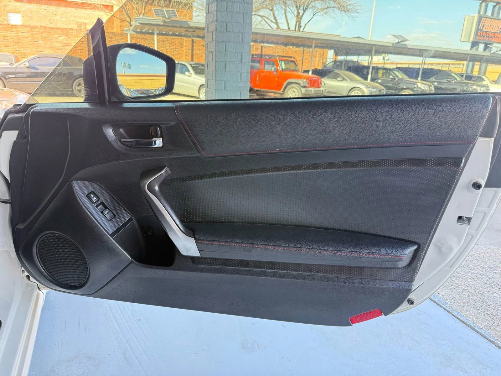 Used 2013 Scion FR-S image 18