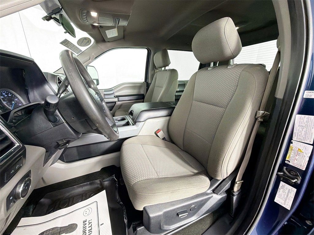 Used 2017 Ford F250 XLT w/ XLT Premium Package image 19