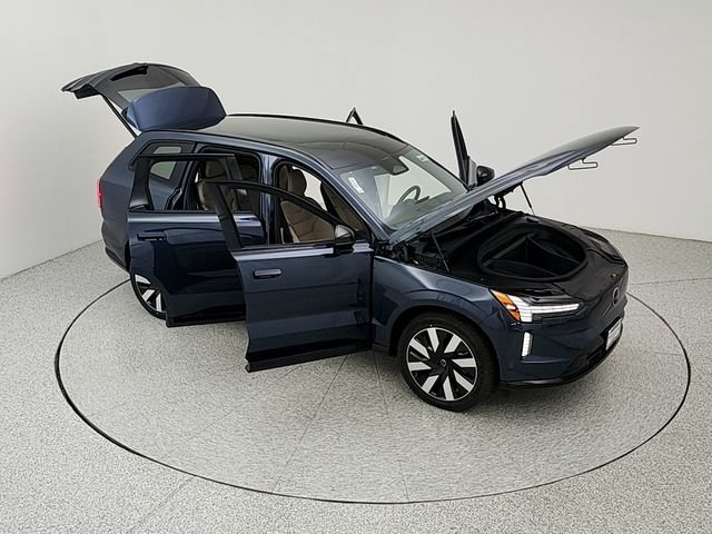 New 2026 Volvo EX90 Plus AWD/4WD image 37