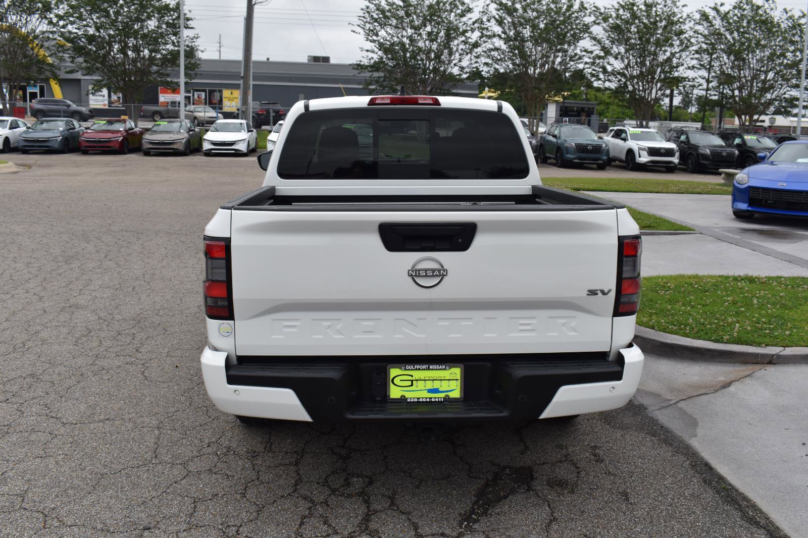 Used 2024 Nissan Frontier SV w/ SV Convenience Package RWD image 6