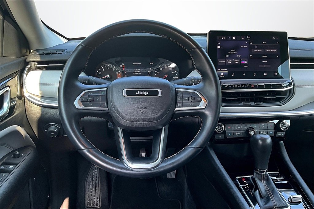Used 2022 Jeep Compass Limited image 8