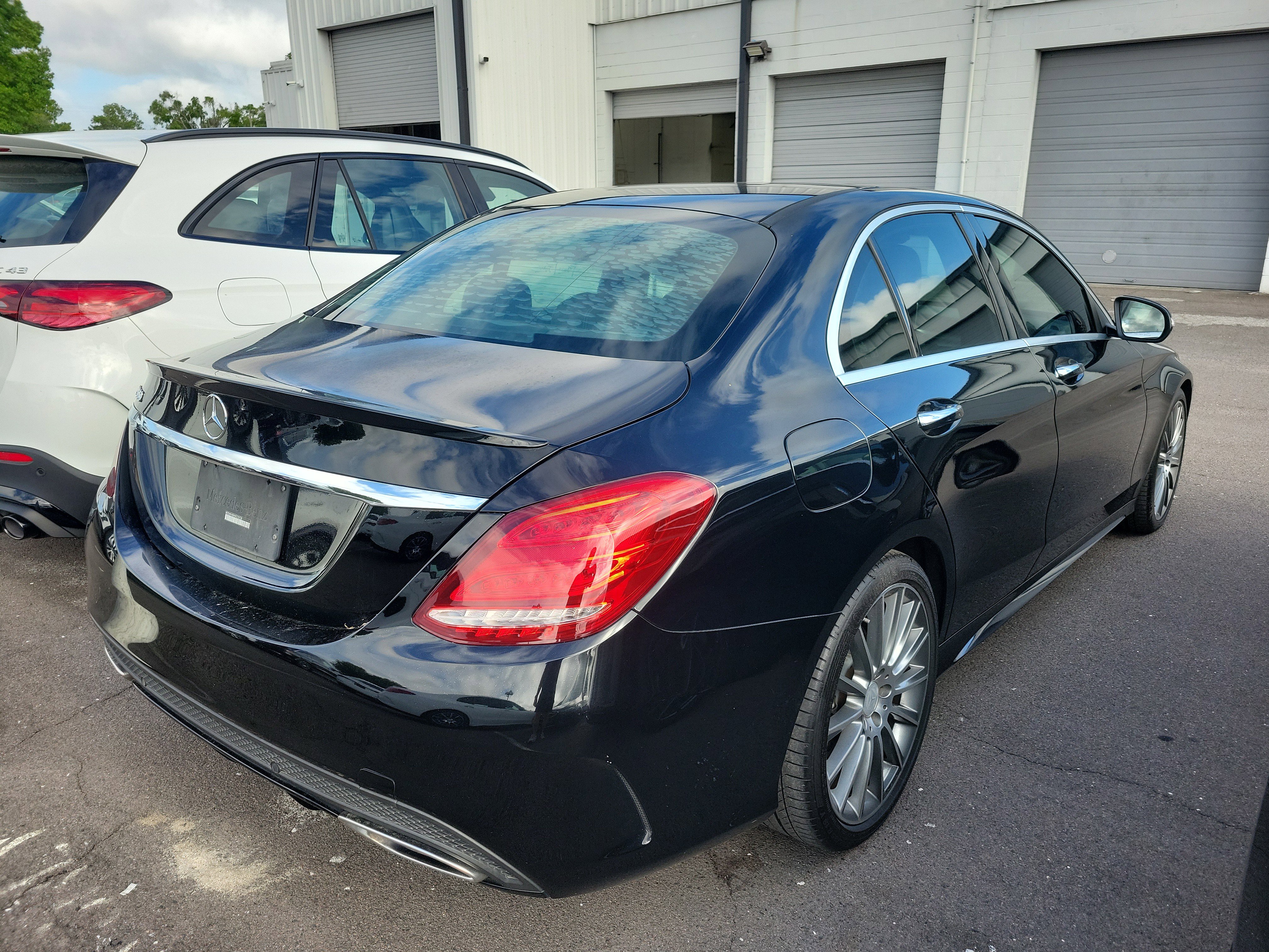 Used 2017 Mercedes-Benz C 300 Sedan image 3