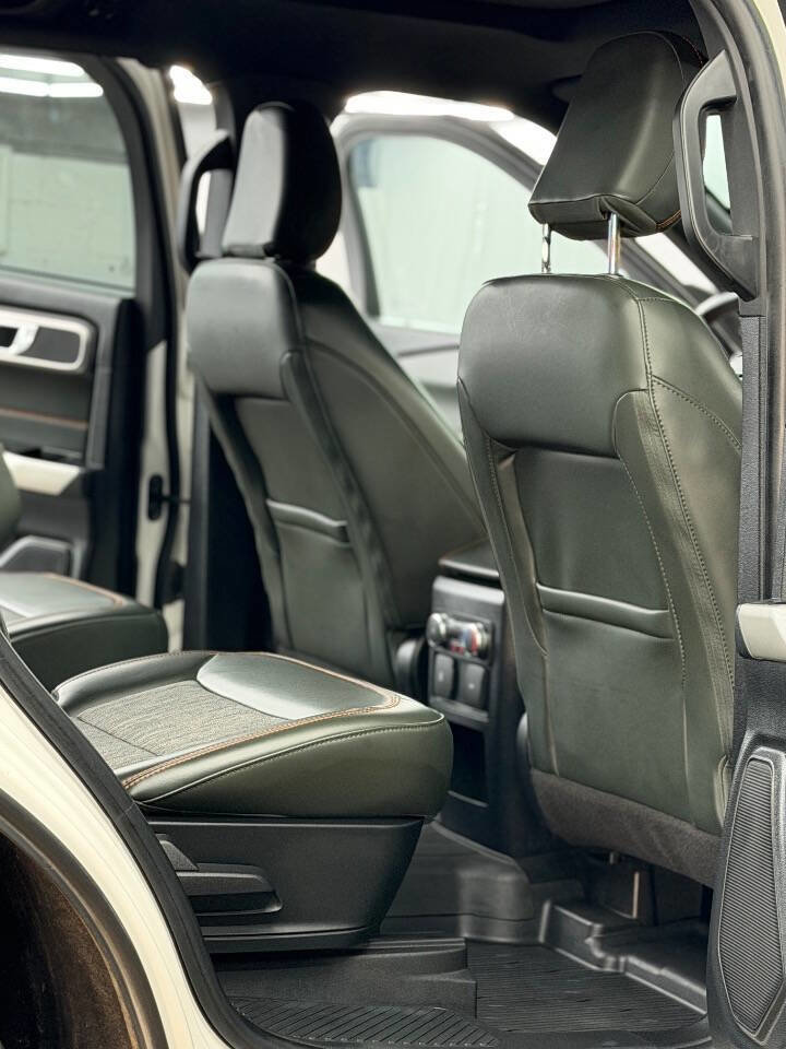 Used 2021 Ford Explorer Timberline image 9