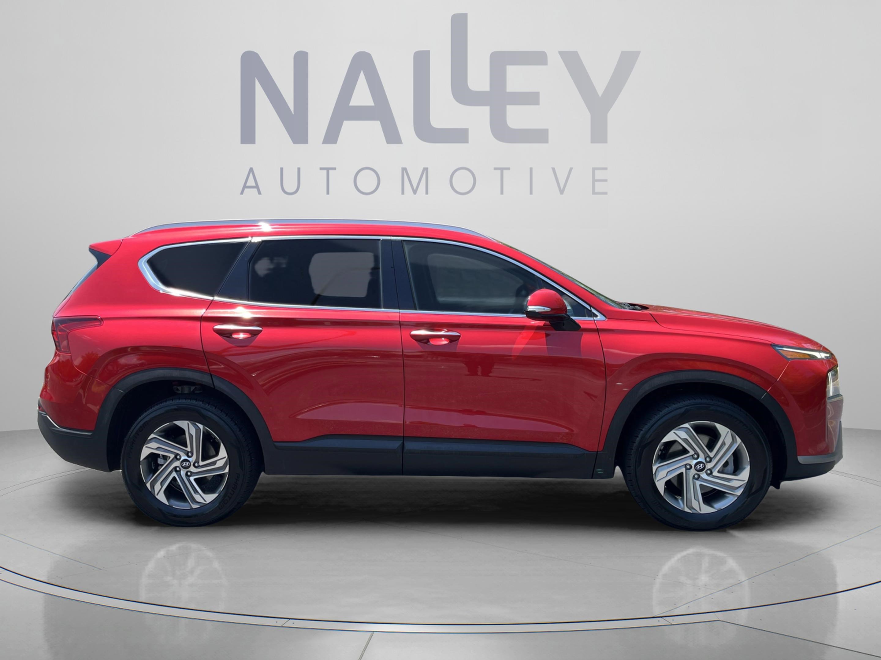 Used 2023 Hyundai Santa Fe SEL FWD image 7