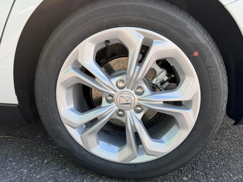 New 2026 Honda Accord LX image 24