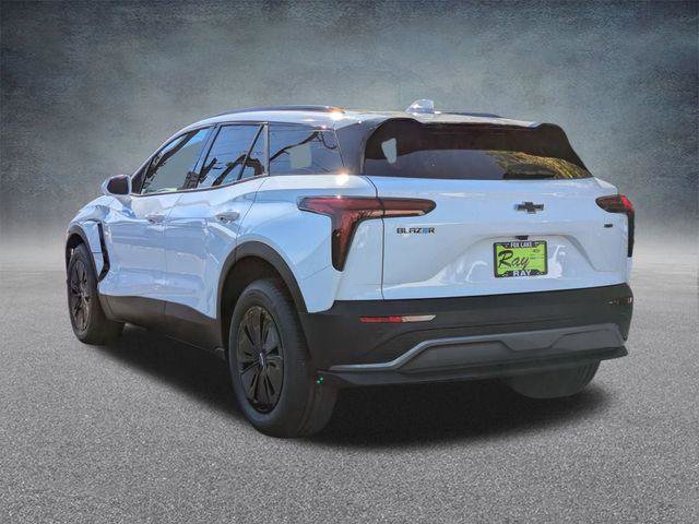 New 2026 Chevrolet Blazer EV LT AWD/4WD image 5