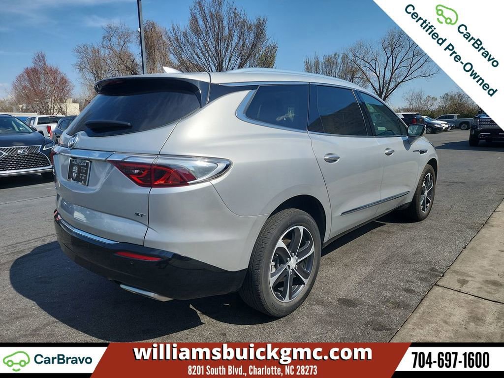 Certified 2022 Buick Enclave Essence w/ Sport Touring Edition image 8
