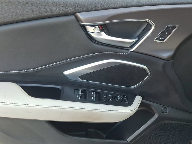 Certified 2025 Acura RDX SH-AWD image 12