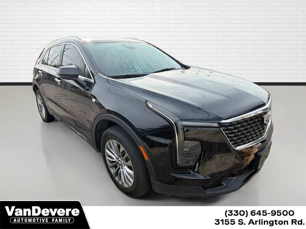 Used 2024 Cadillac XT4 Premium Luxury w/ LPO, Floor Liner Package AWD/4WD image 1