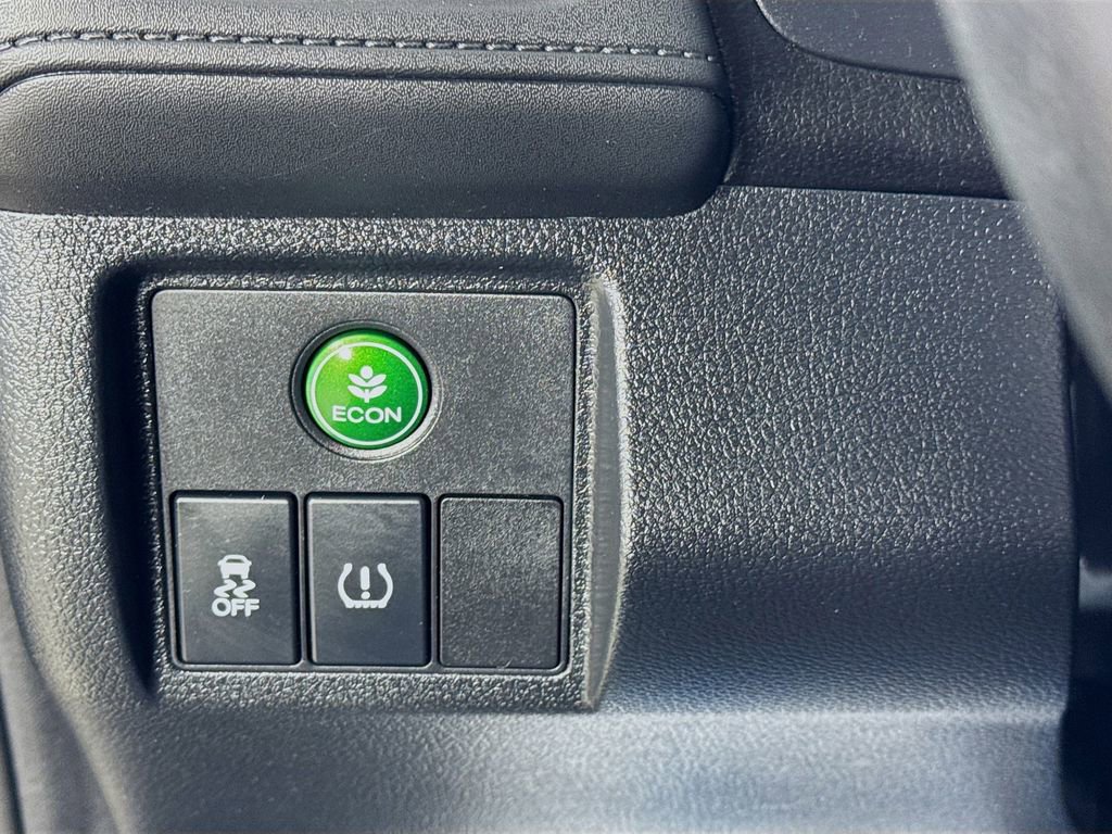 Used 2021 Honda HR-V Sport image 11