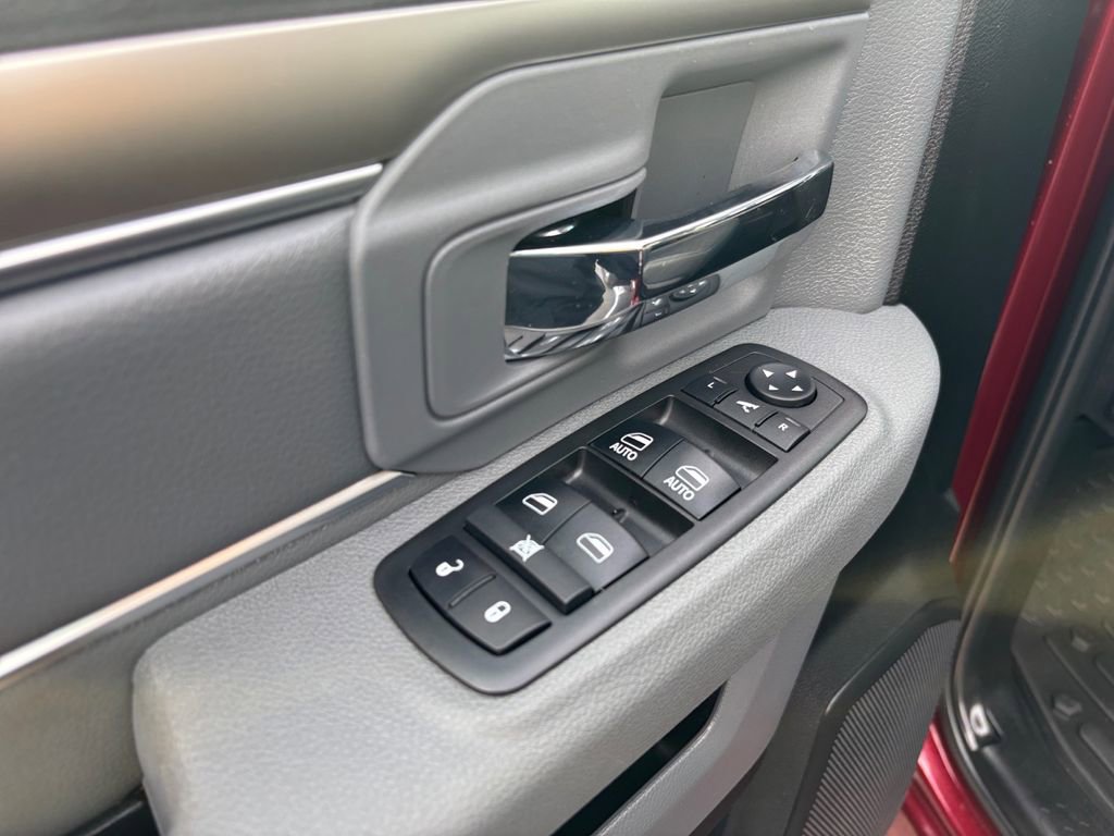 Used 2018 RAM 2500 Big Horn image 24