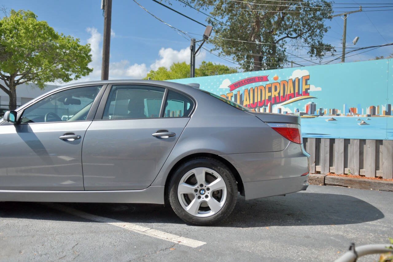 Used 2008 BMW 535xi Sedan w/ Premium Pkg AWD/4WD image 9
