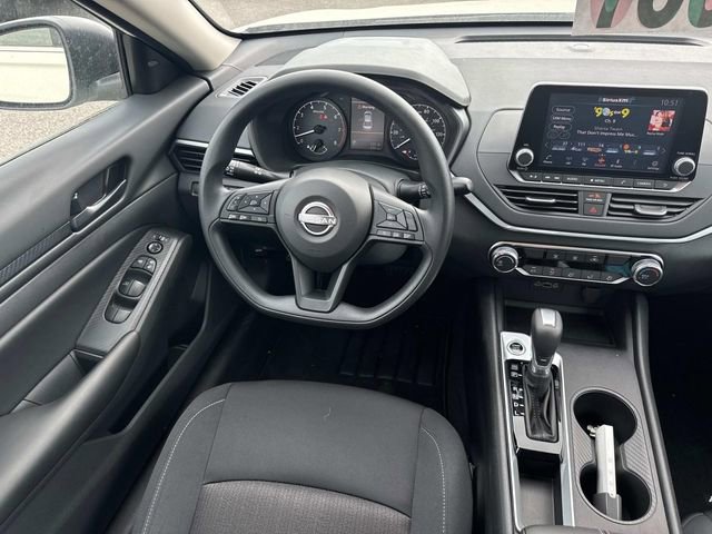 Certified 2025 Nissan Altima 2.5 S image 16