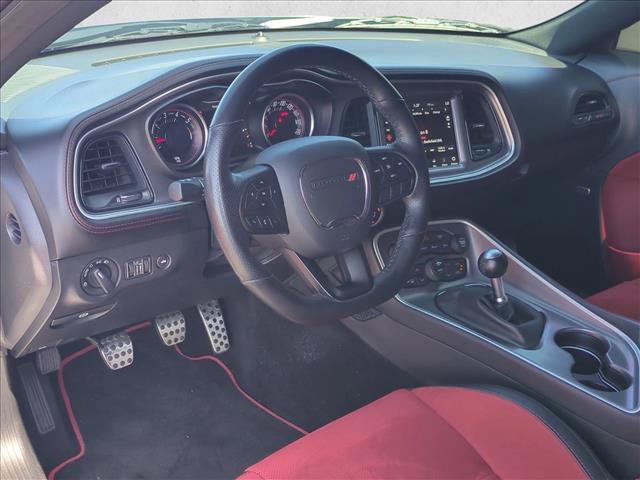 Used 2022 Dodge Challenger R/T Scat Pack RWD image 10