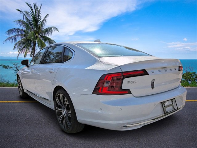New 2024 Volvo S90 B6 Ultimate w/ Protection Package Premier image 5