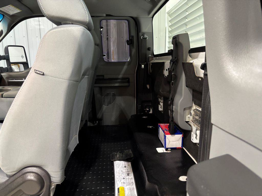 Used 2011 Ford F250 XL w/ PWR Equipment Group AWD/4WD image 13