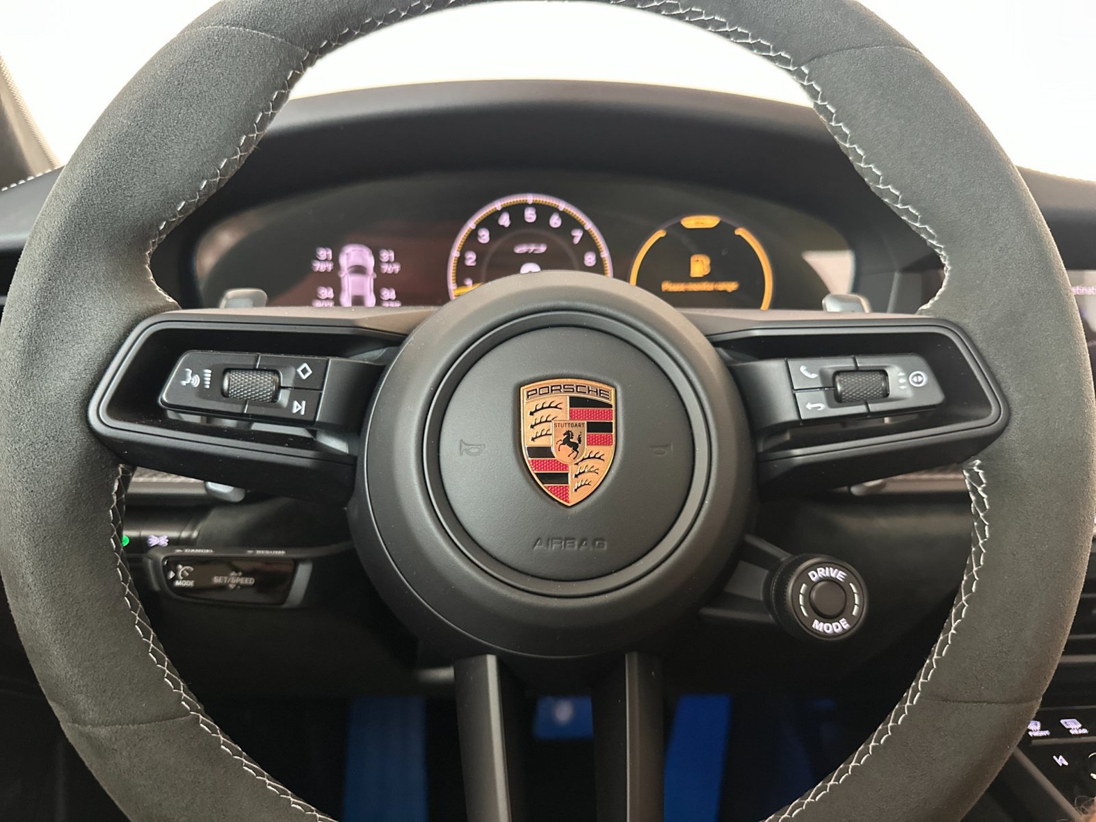 New 2026 Porsche 911 GT3 RWD image 19