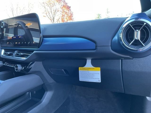 New 2026 Chevrolet Equinox EV LT AWD/4WD image 17