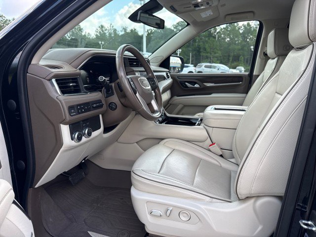 Used 2022 GMC Yukon Denali RWD image 22
