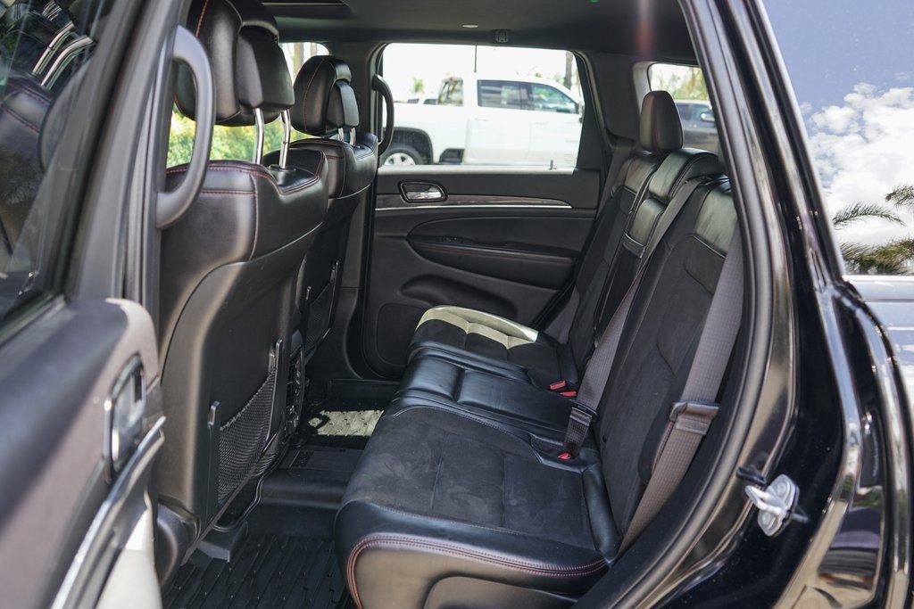 Used 2020 Jeep Grand Cherokee Trailhawk AWD/4WD image 36