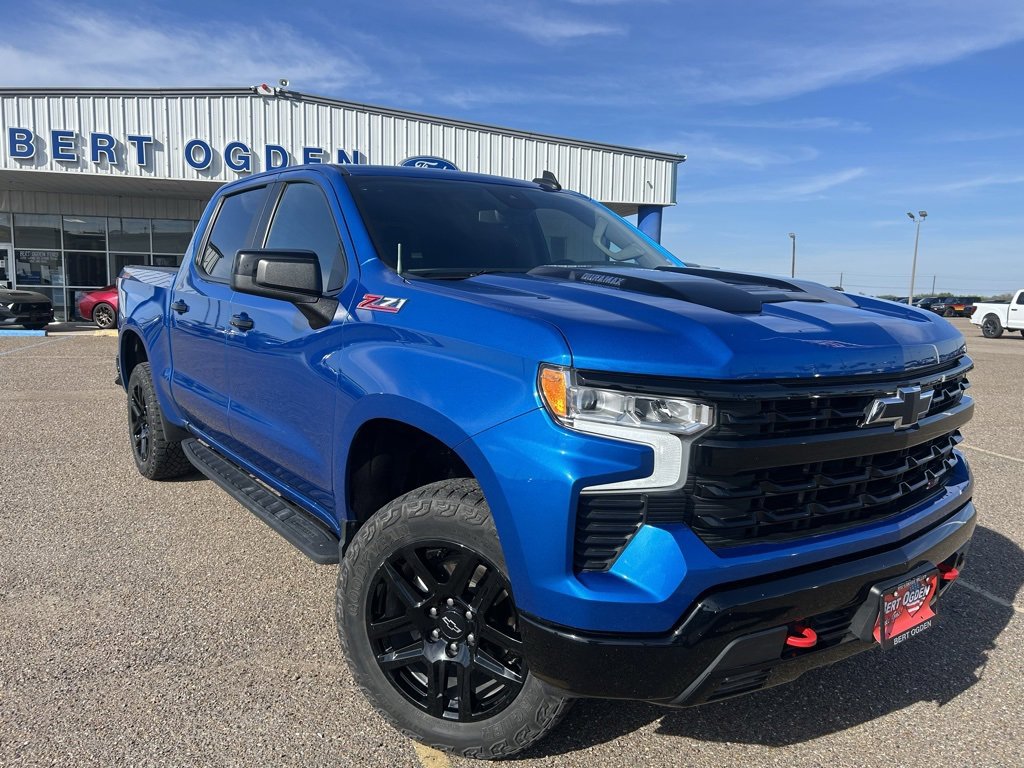 Used 2023 Chevrolet Silverado 1500 LT Trail Boss w/ LPO, Dark Essentials Package video 1