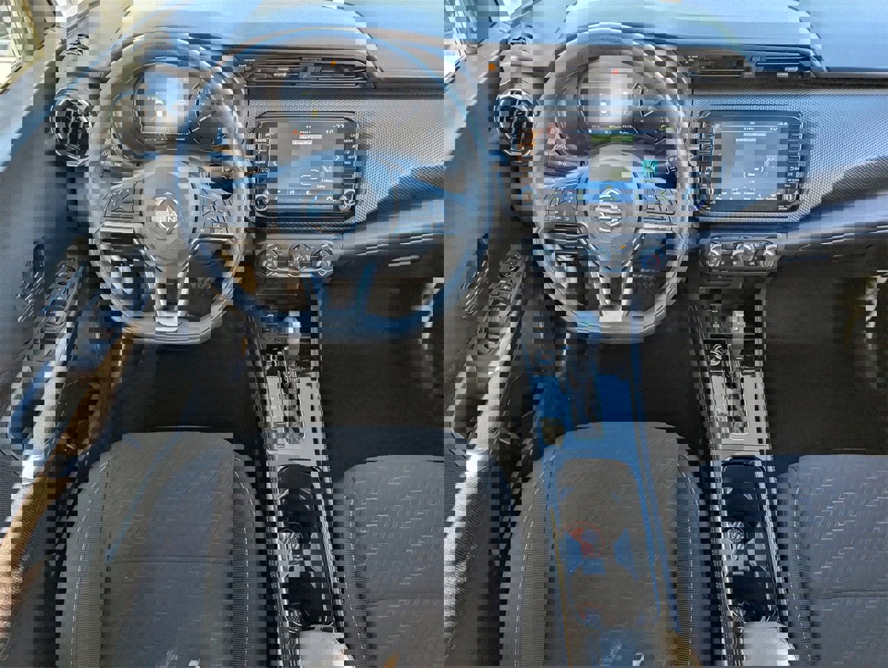 Certified 2023 Nissan Kicks SV image 9