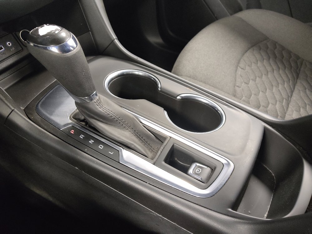 Used 2020 Chevrolet Equinox LT FWD image 26