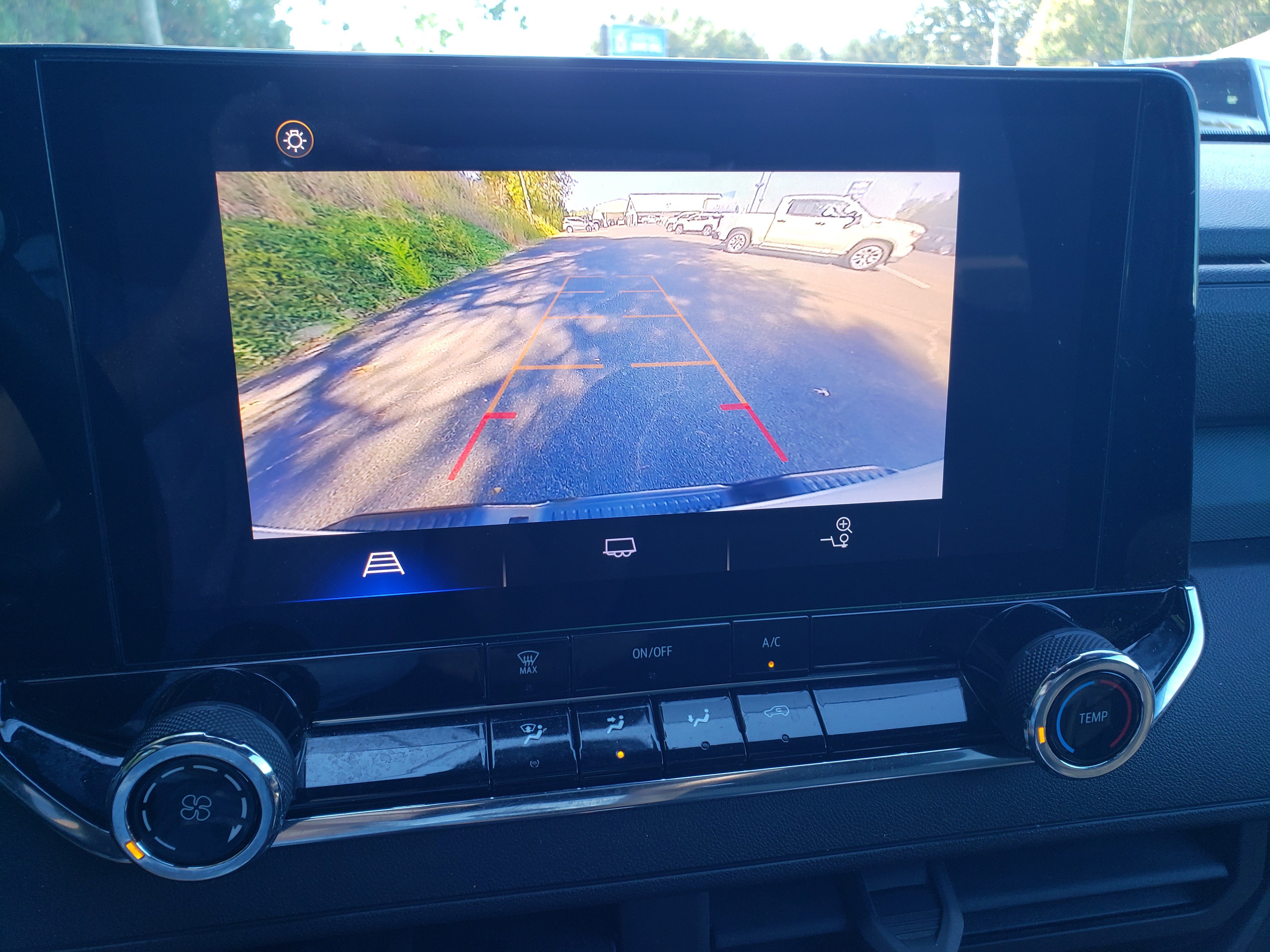 Used 2023 Chevrolet Colorado W/T image 25